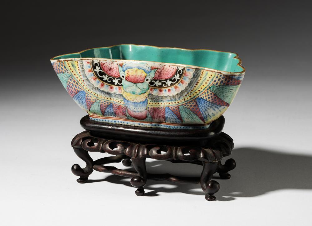 CHINESE PORCELAIN BOWLChinese