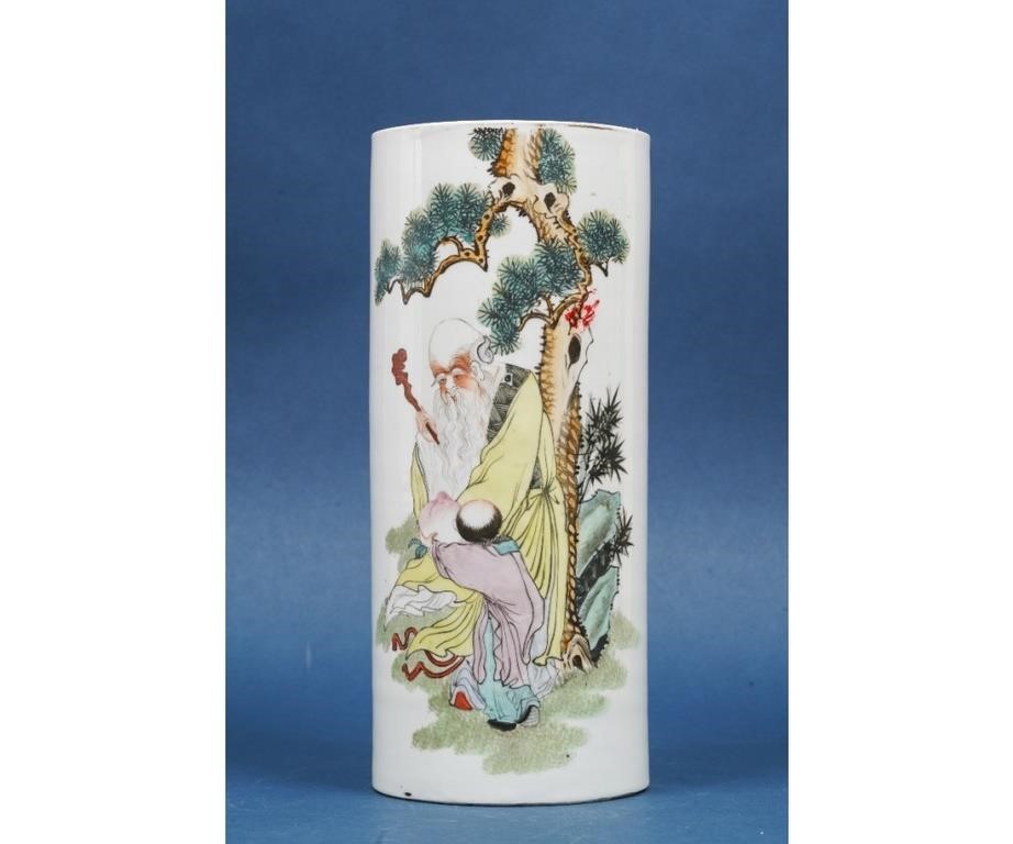 Chinese porcelain cannister form