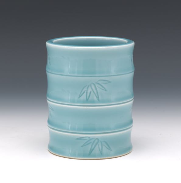 CHINESE PORCELAIN CLAIR-DE-LUNE