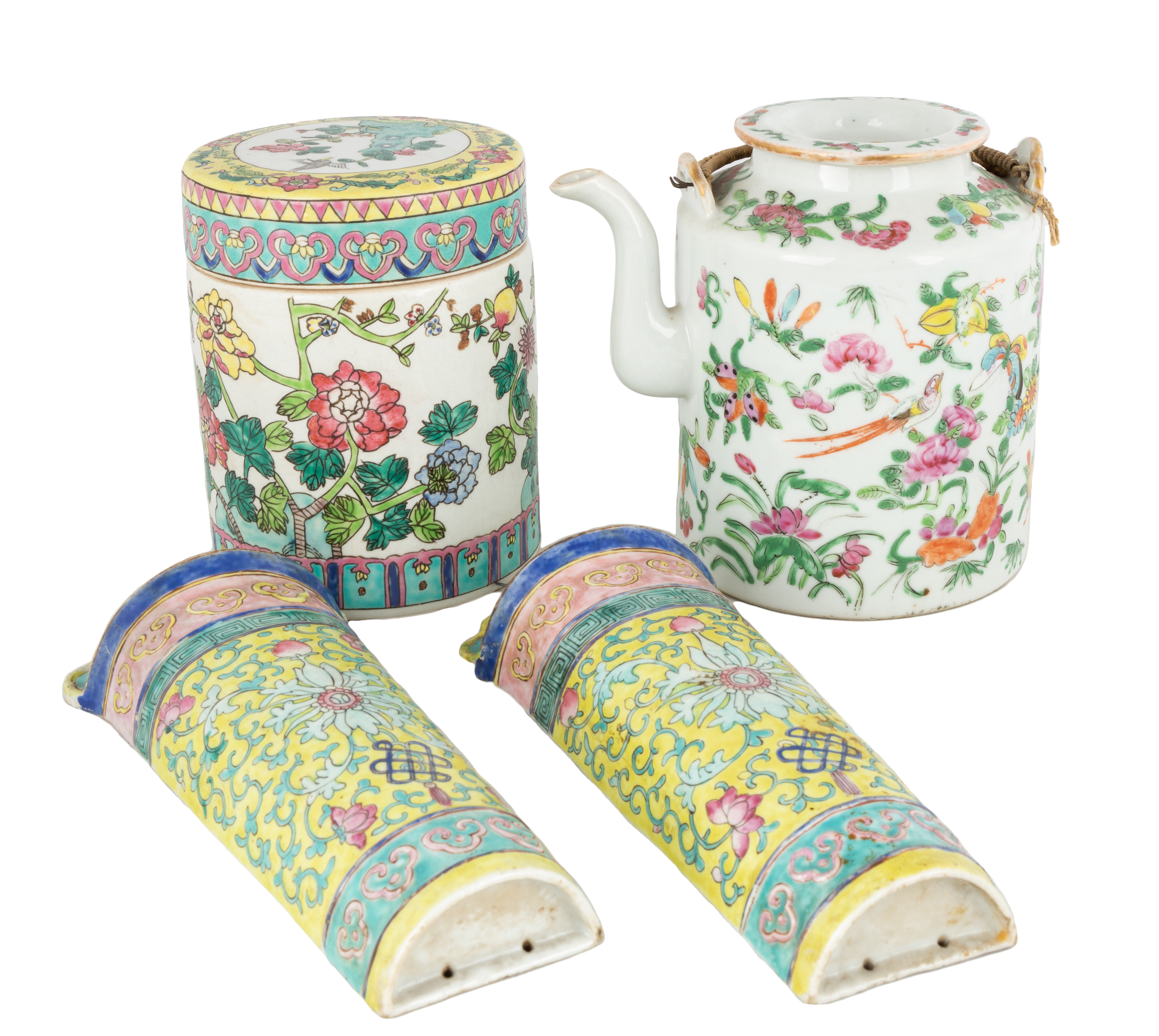 CHINESE PORCELAIN, COVERED JAR