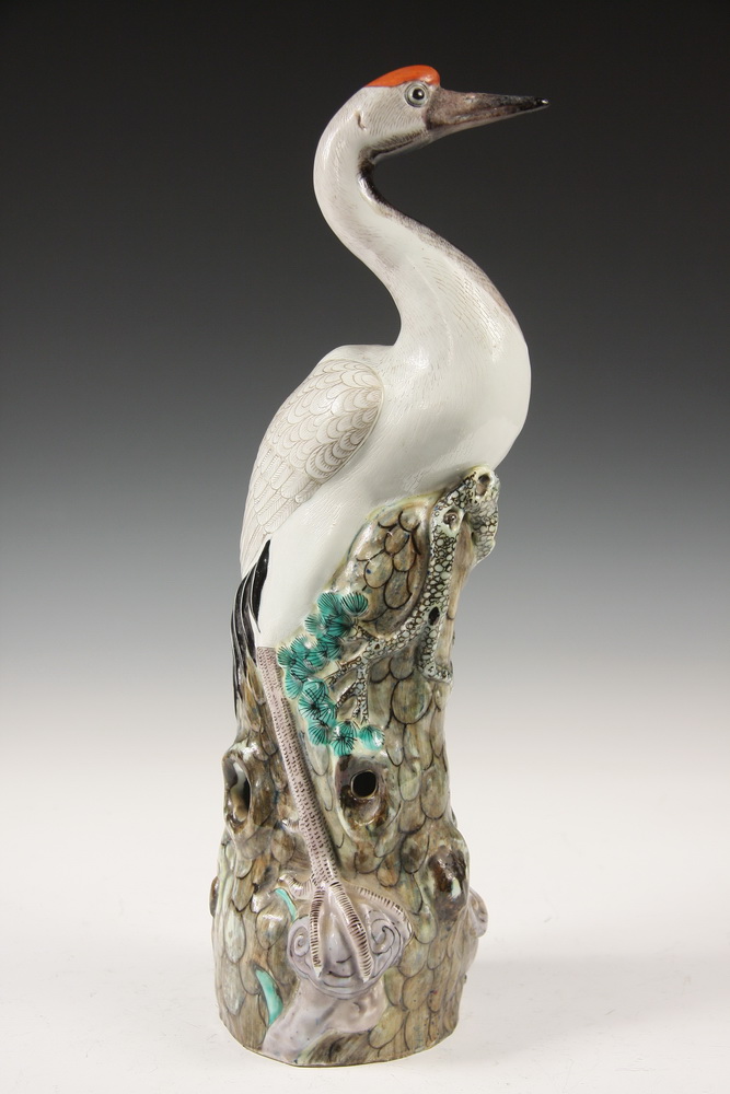 CHINESE PORCELAIN CRANE - Chinese