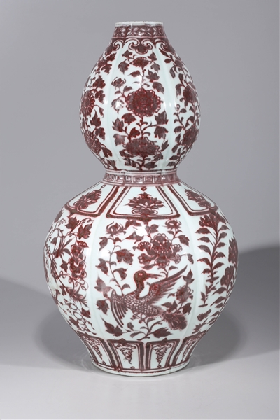Chinese porcelain double gourd vase