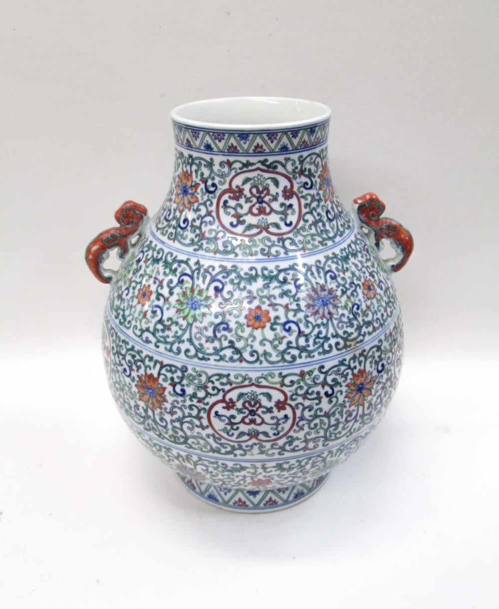 CHINESE PORCELAIN DOUCAI VASE,