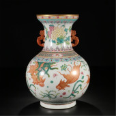 CHINESE PORCELAIN FAMILLE ROSE