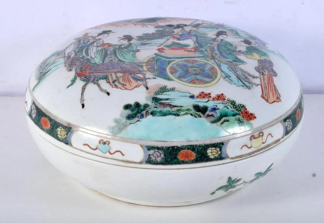 CHINESE PORCELAIN FAMILLE VERTE