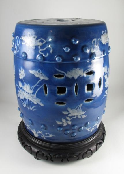 Chinese Porcelain Garden Seatlikely