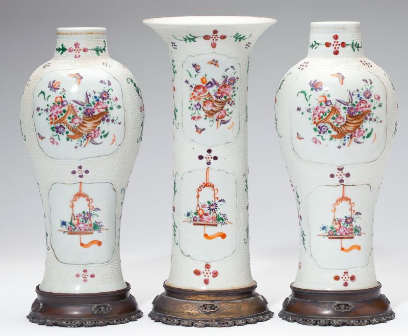 Chinese Porcelain Garniture