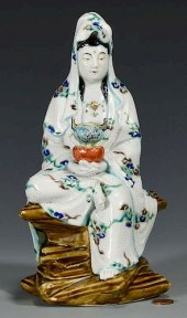 CHINESE PORCELAIN GUAN YIN FIG