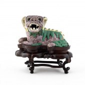 CHINESE PORCELAIN GUARDIAN LIO