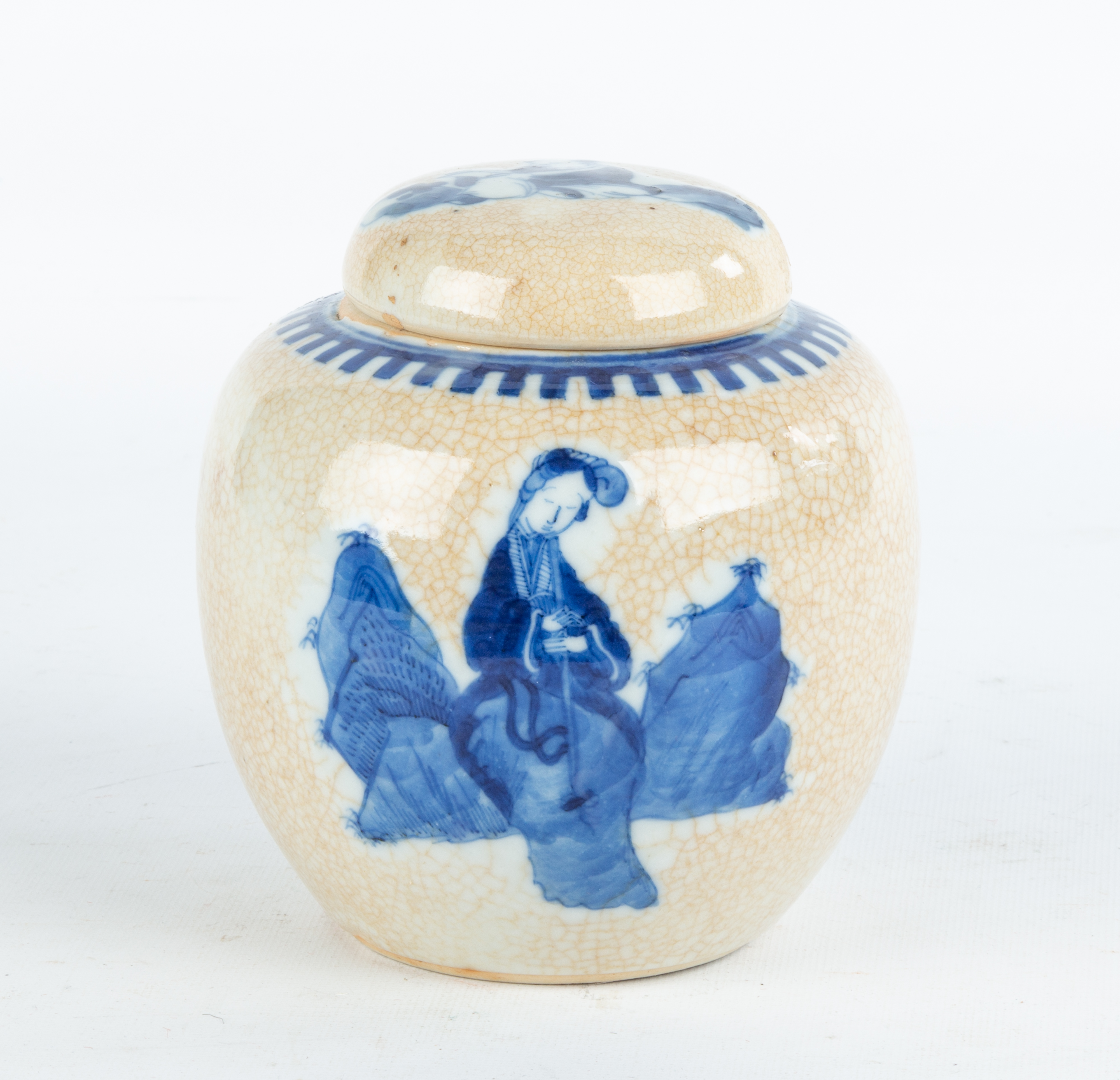 CHINESE PORCELAIN HAND PAINTED