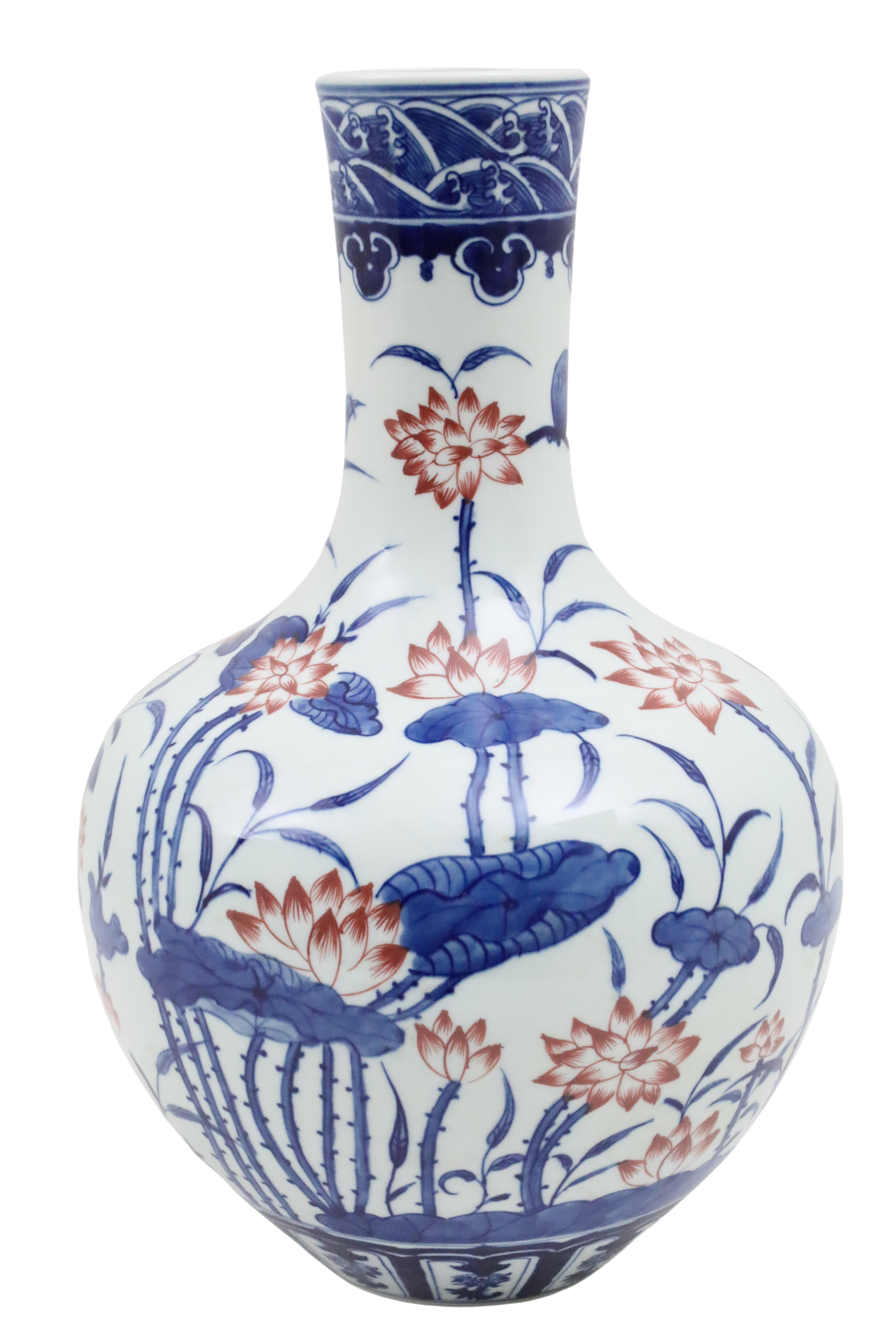 CHINESE PORCELAIN LOTUS VASE