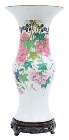 CHINESE PORCELAIN PEONY