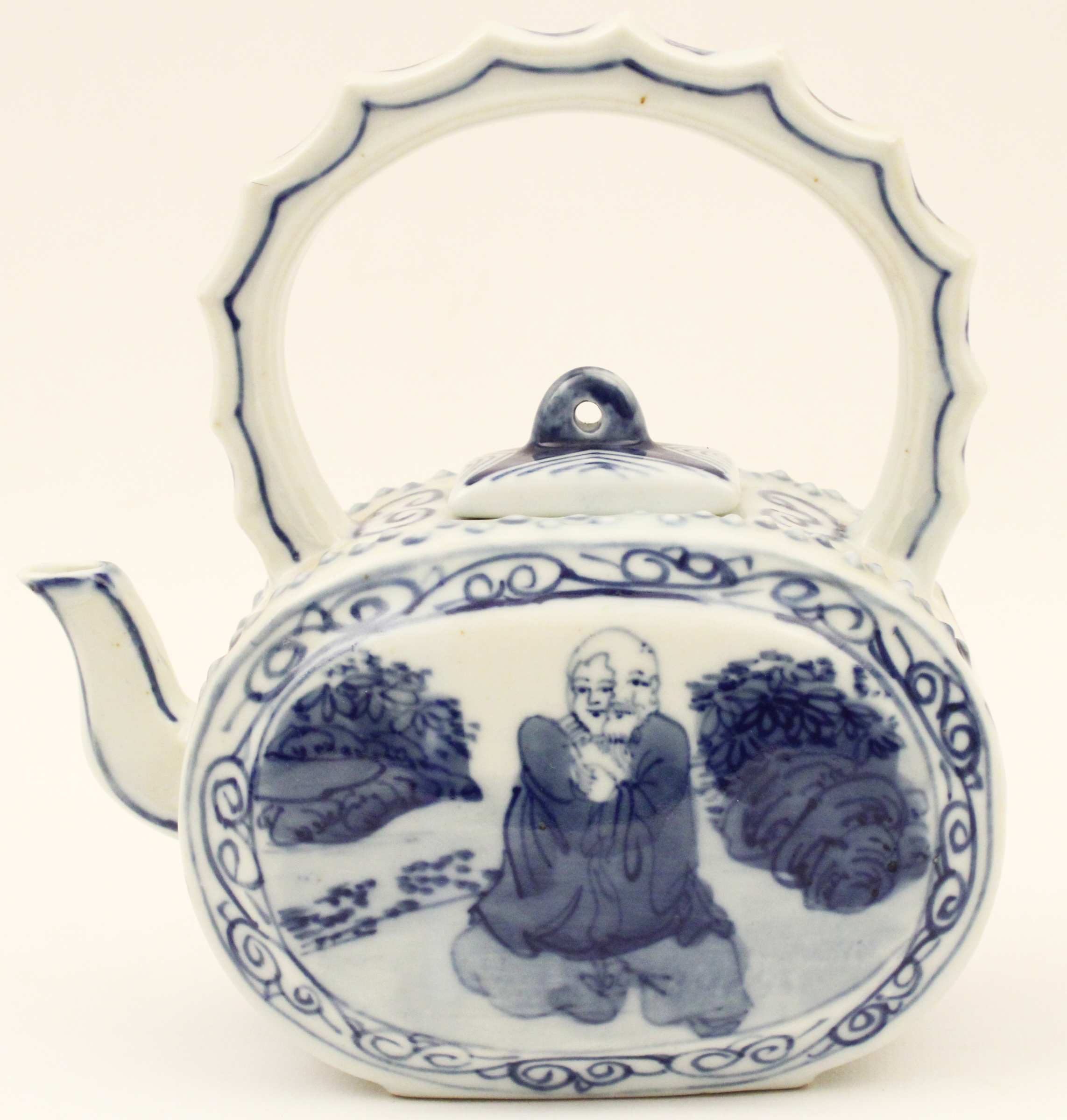 CHINESE PORCELAIN TEAPOT XUANTONG