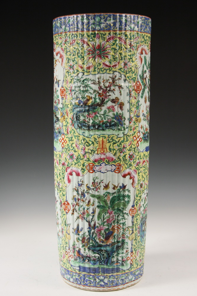 CHINESE PORCELAIN UMBRELLA STAND