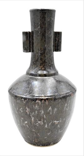 CHINESE PORCELAIN VASE, 19TH