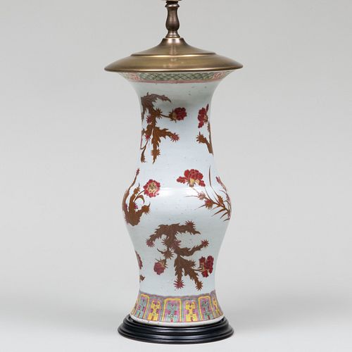 CHINESE PORCELAIN VASE MOUNTED AS A