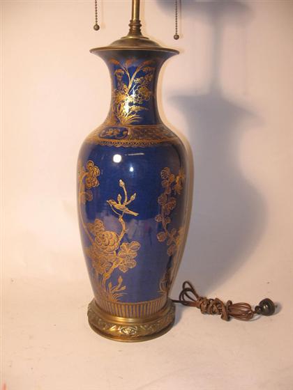 Chinese porcelain vase    Of