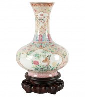 CHINESE PORCELAIN VASEmarked t