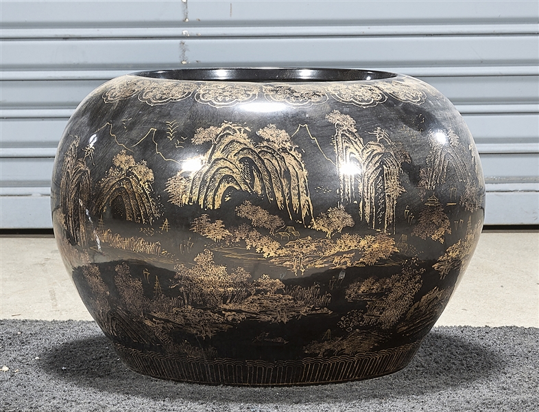 Chinese porcelain water pot; with