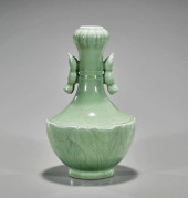 CHINESE QIANLONG-STYLE CELADON
