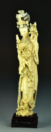 Chinese Qing Carved Ivory Beau