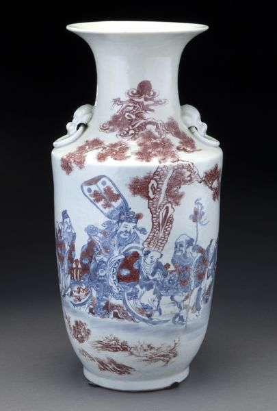 Chinese Qing porcelain vase the
