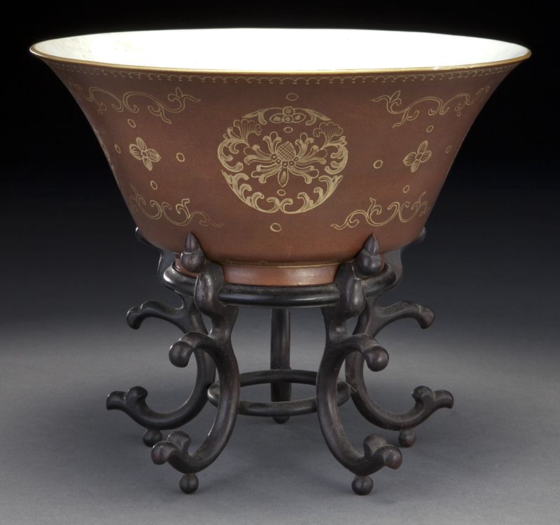 Chinese Qing Qianlong gilt/brown
