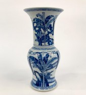 CHINESE QING STYLE BLUE AND WH