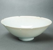 CHINESE QINGBAI LOBBED BOWL Ch