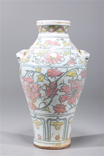 Chinese red and yellow porcelain