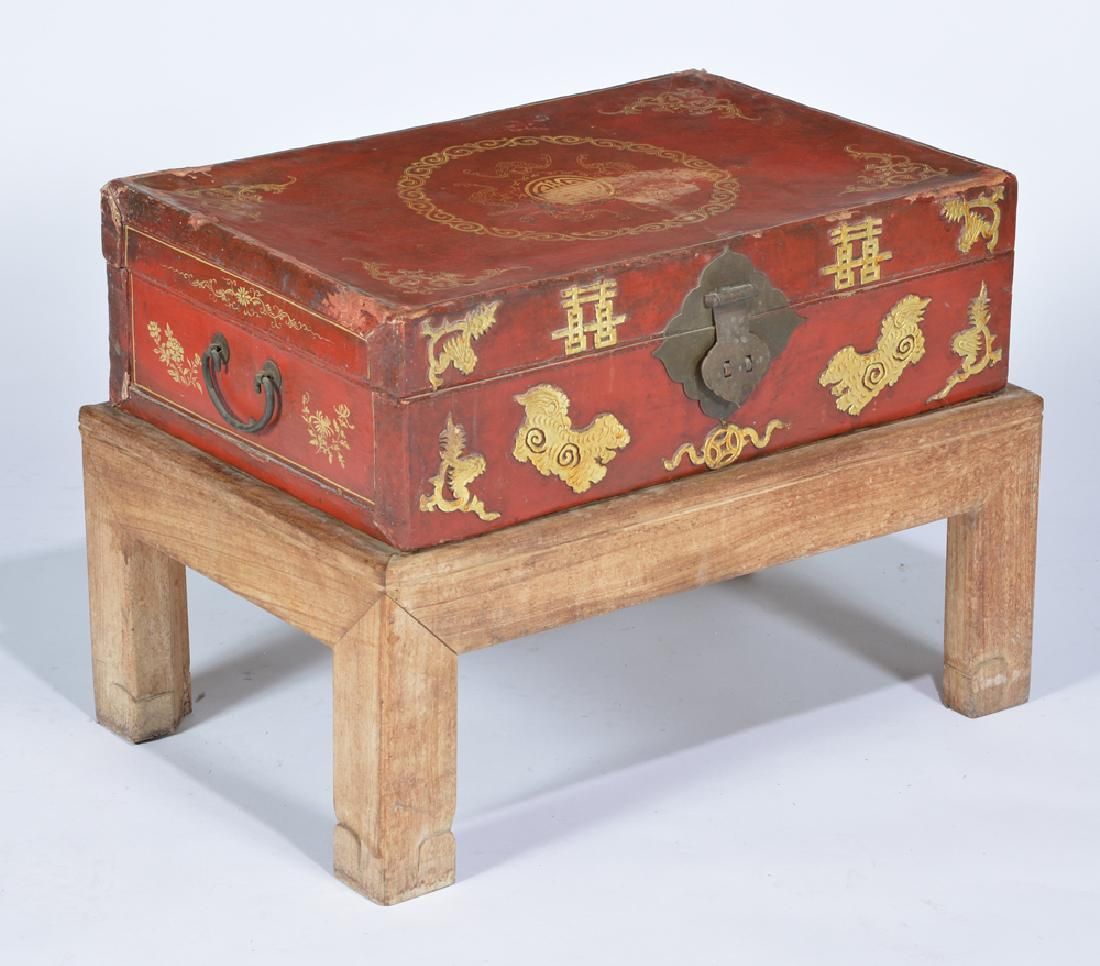 CHINESE RED LACQUER PIGSKIN BOX