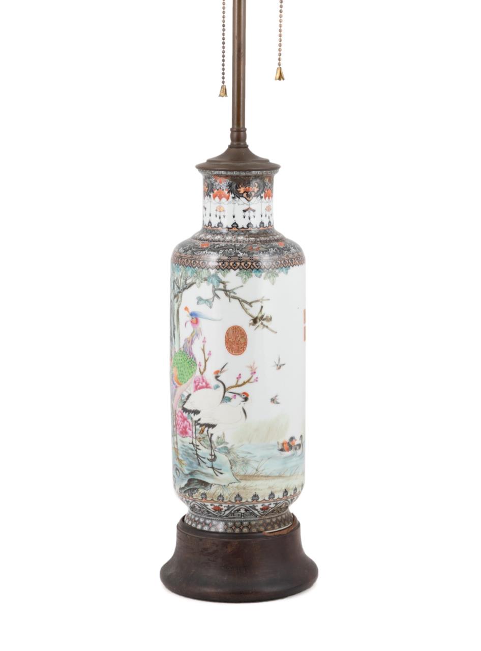 CHINESE REPUBLIC ERA BIRD VASE