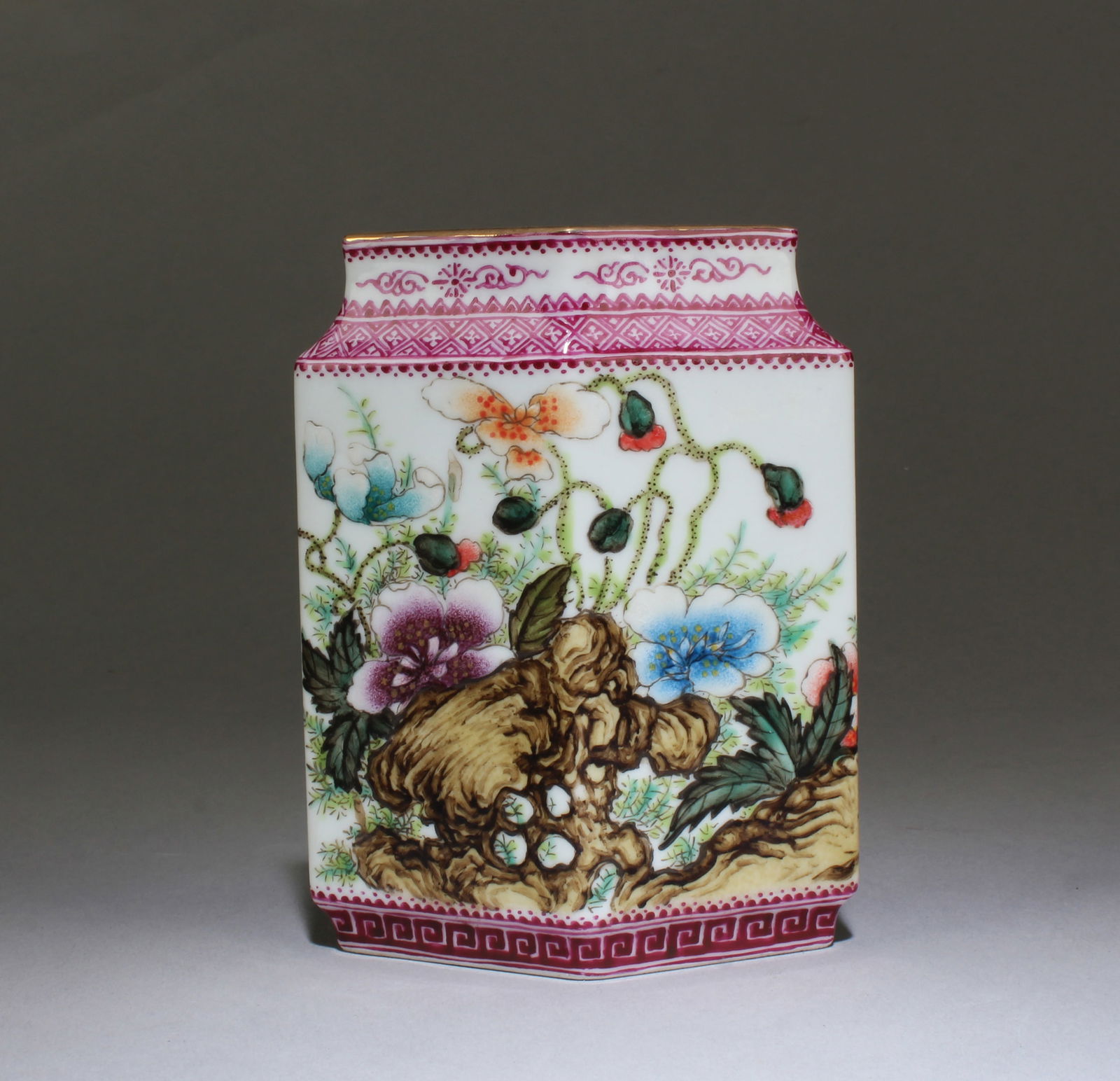 CHINESE RHOMBUS SHAPED PORCELAIN