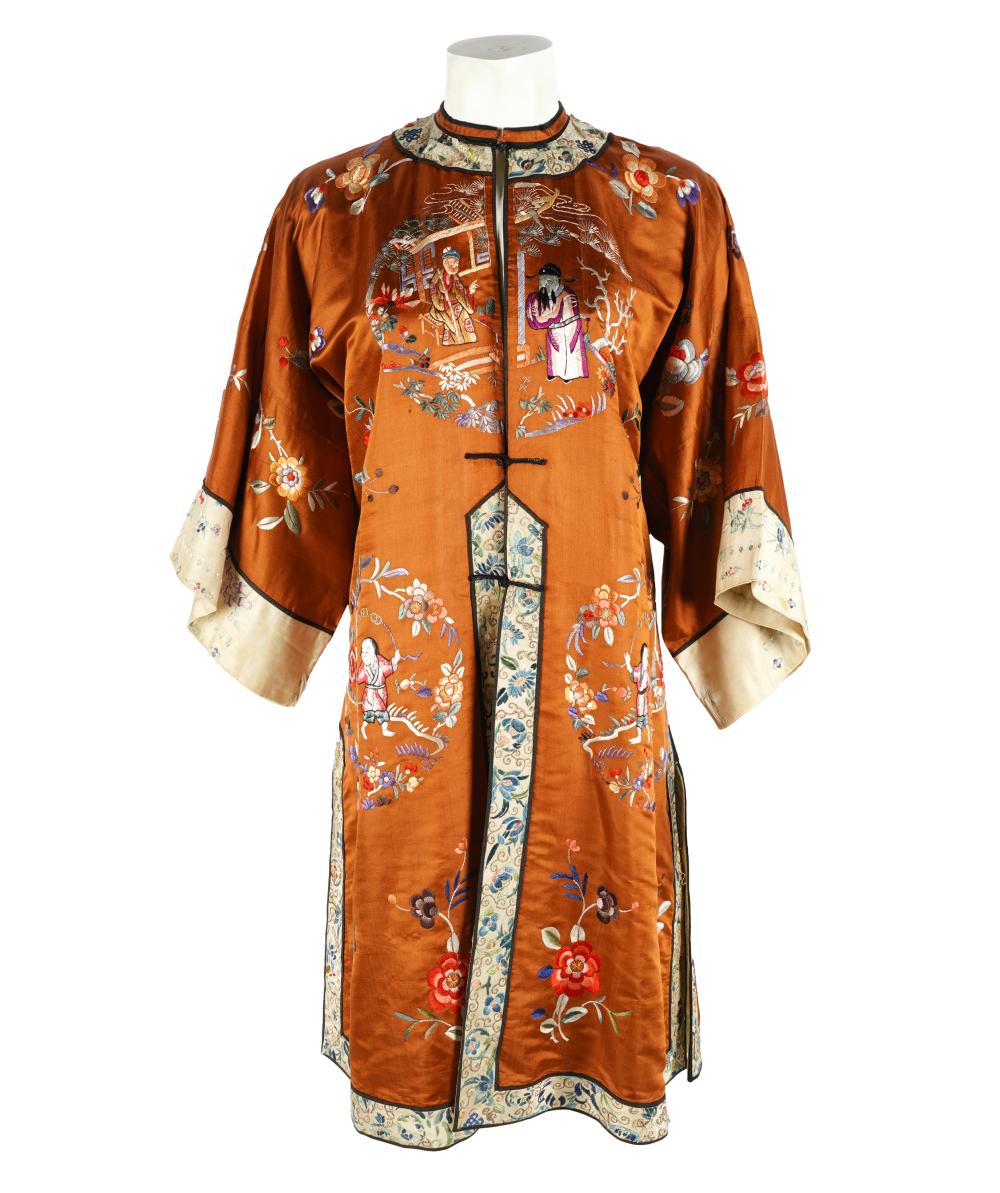 CHINESE ROBEembroidered in