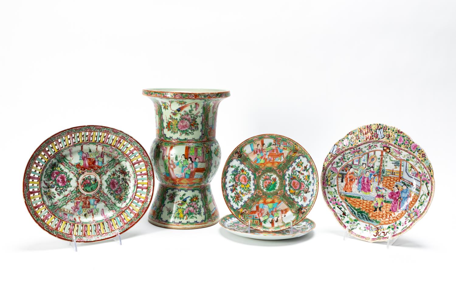 CHINESE ROSE MANDARIN & MEDALLION