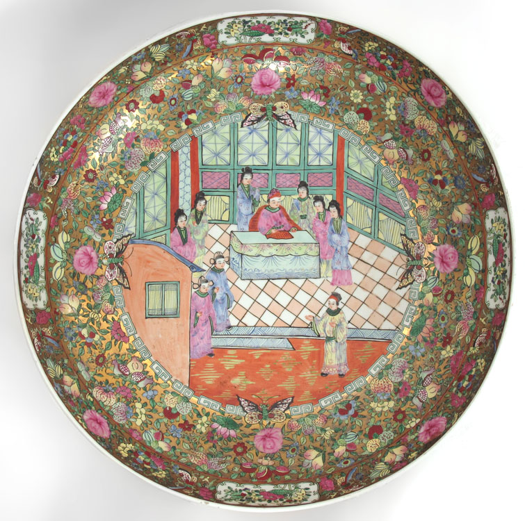 CHINESE ROSE MEDALLION BOWL: Or
