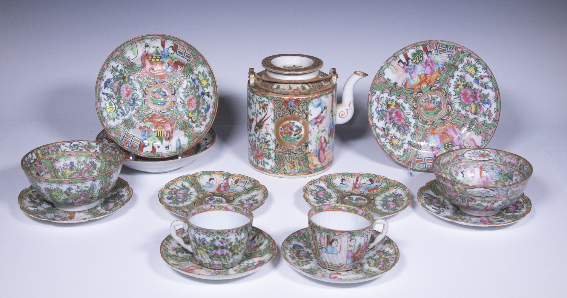 CHINESE ROSE MEDALLION DISHES