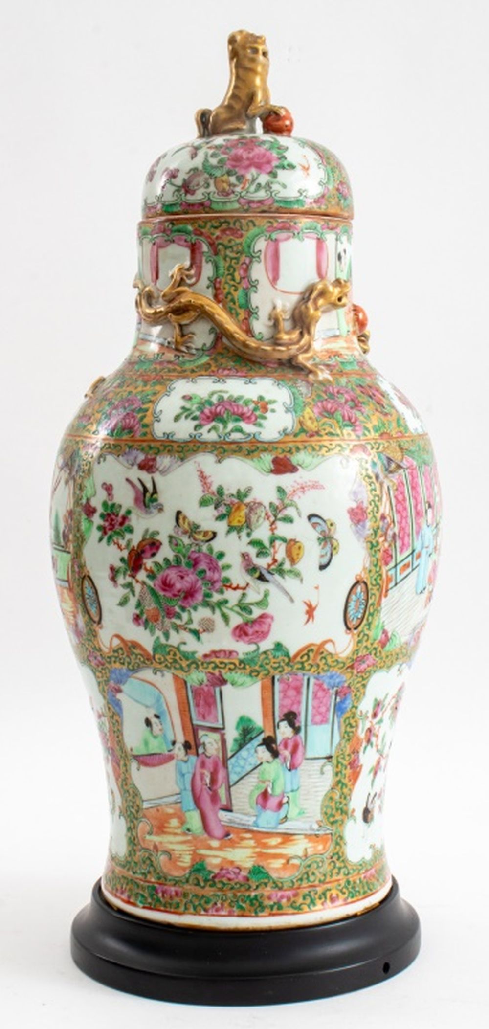 CHINESE ROSE MEDALLION GILT