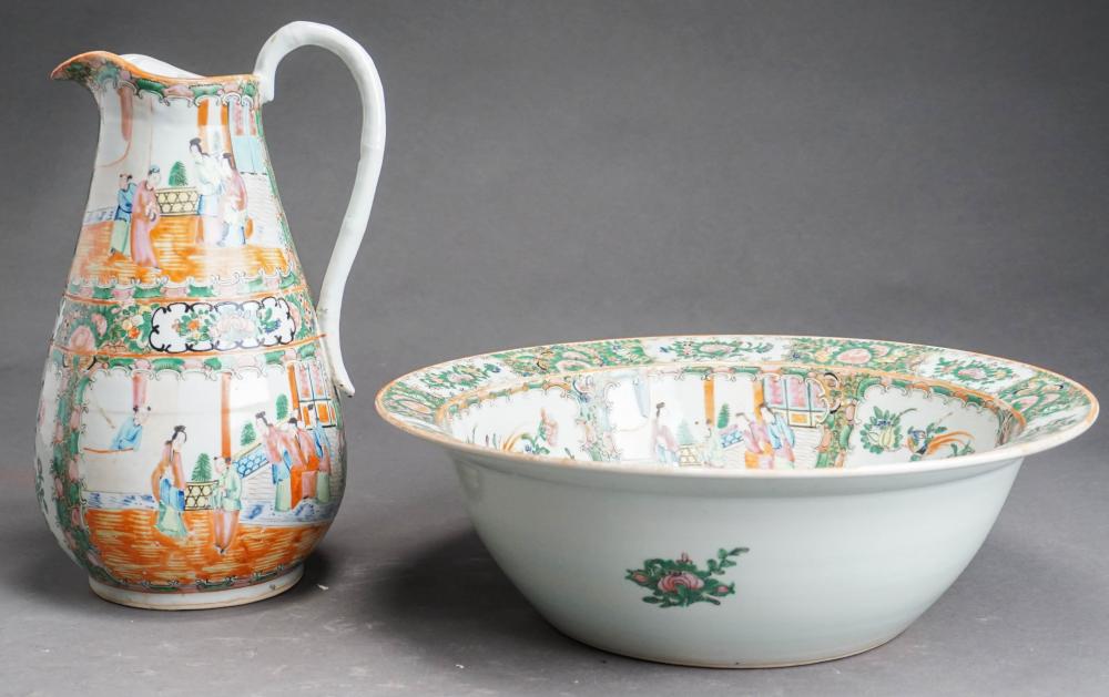 CHINESE ROSE MEDALLION PORCELAIN