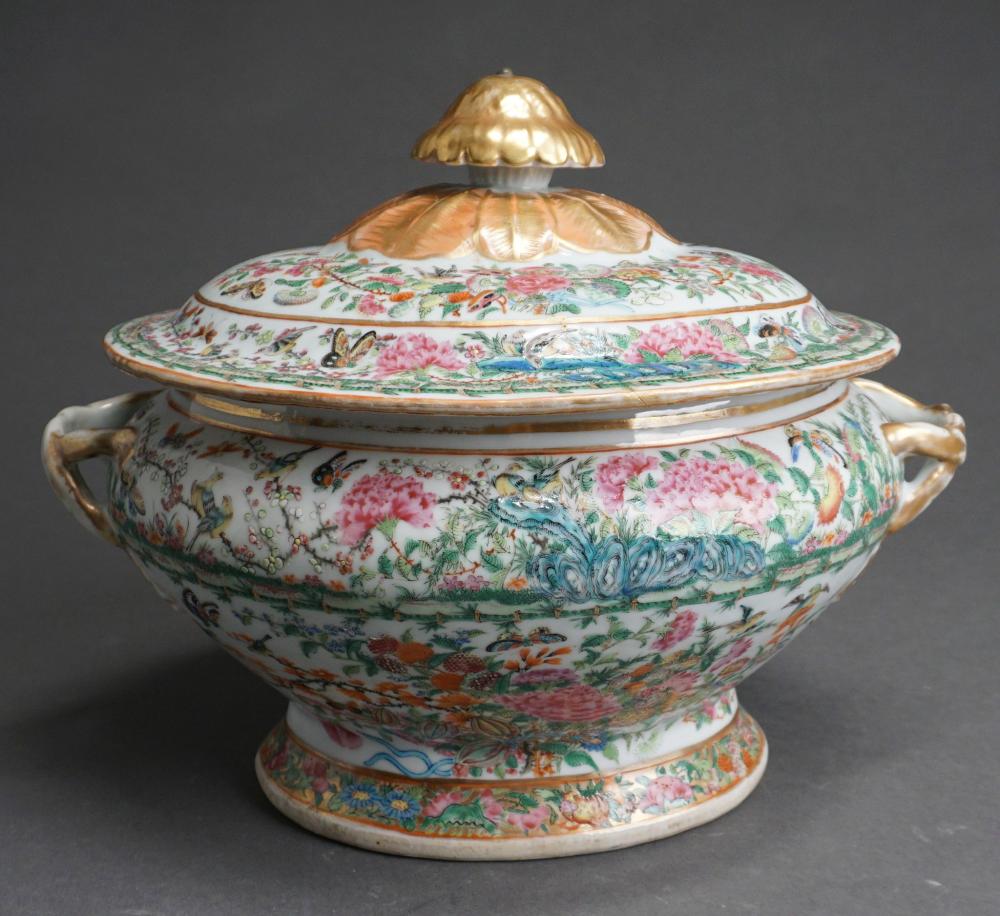CHINESE ROSE MEDALLION SOUP TUREEN,