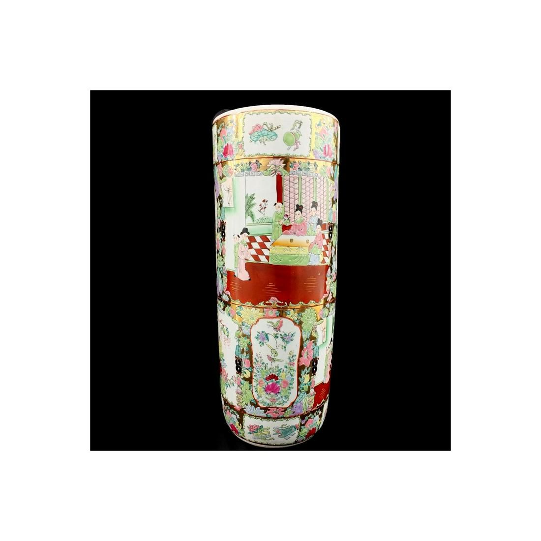 CHINESE ROSE MEDALLION UMBRELLA