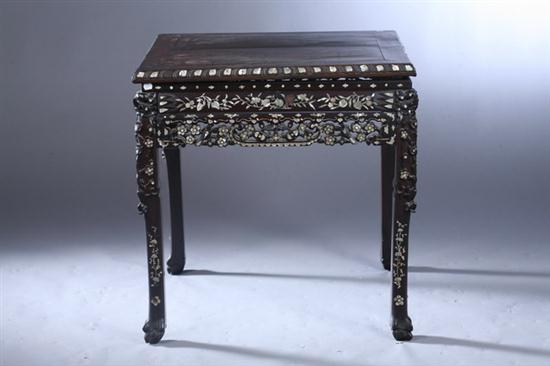 CHINESE ROSEWOOD TABLE. Inlaid with