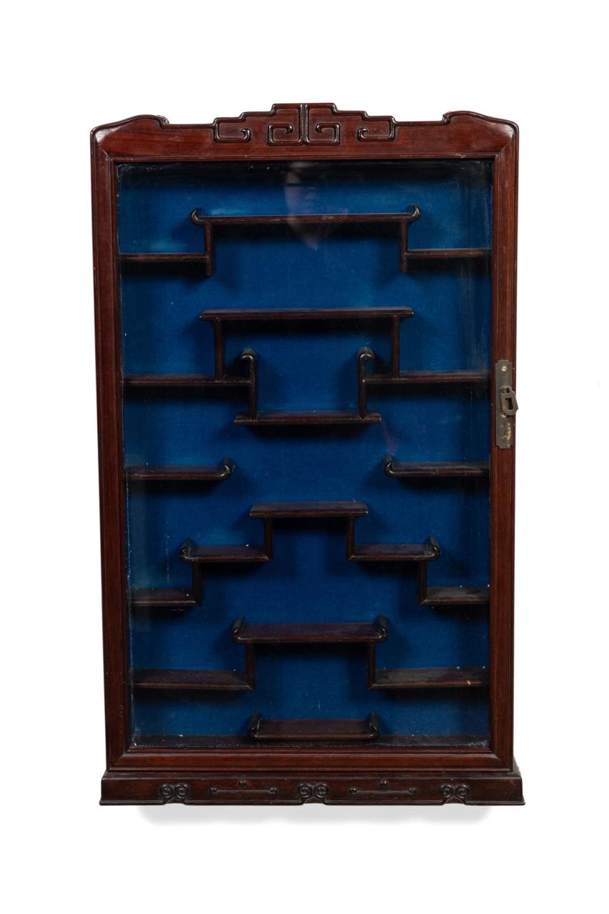 CHINESE ROSEWOOD WALL HANGING CURIO