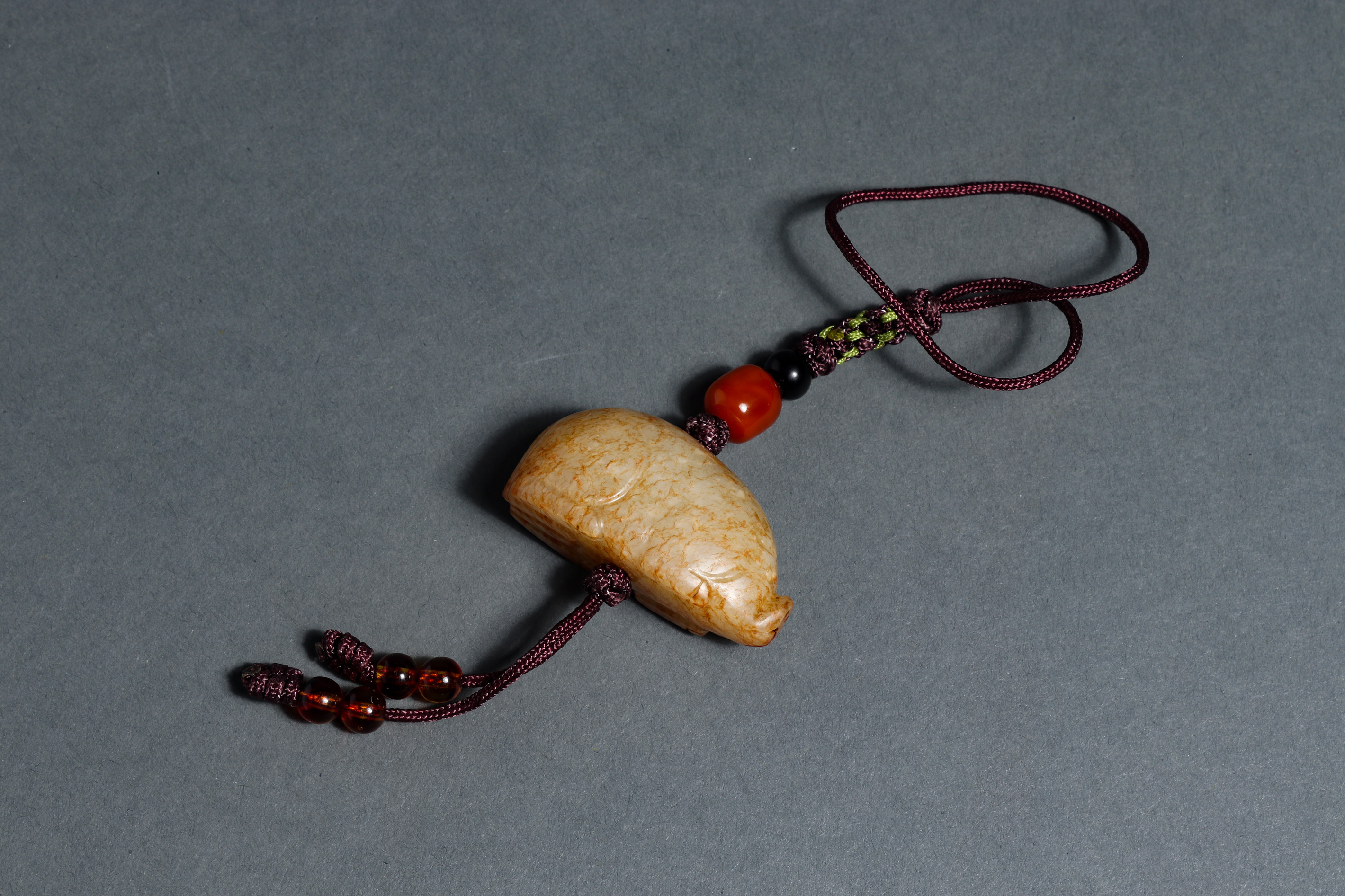 CHINESE RUSSET WHITE JADE TOGGLE
