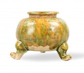 CHINESE SANCAI GLAZE TRIPOD WA
