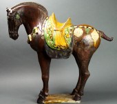 CHINESE SANCAI-GLAZED FIGURE O