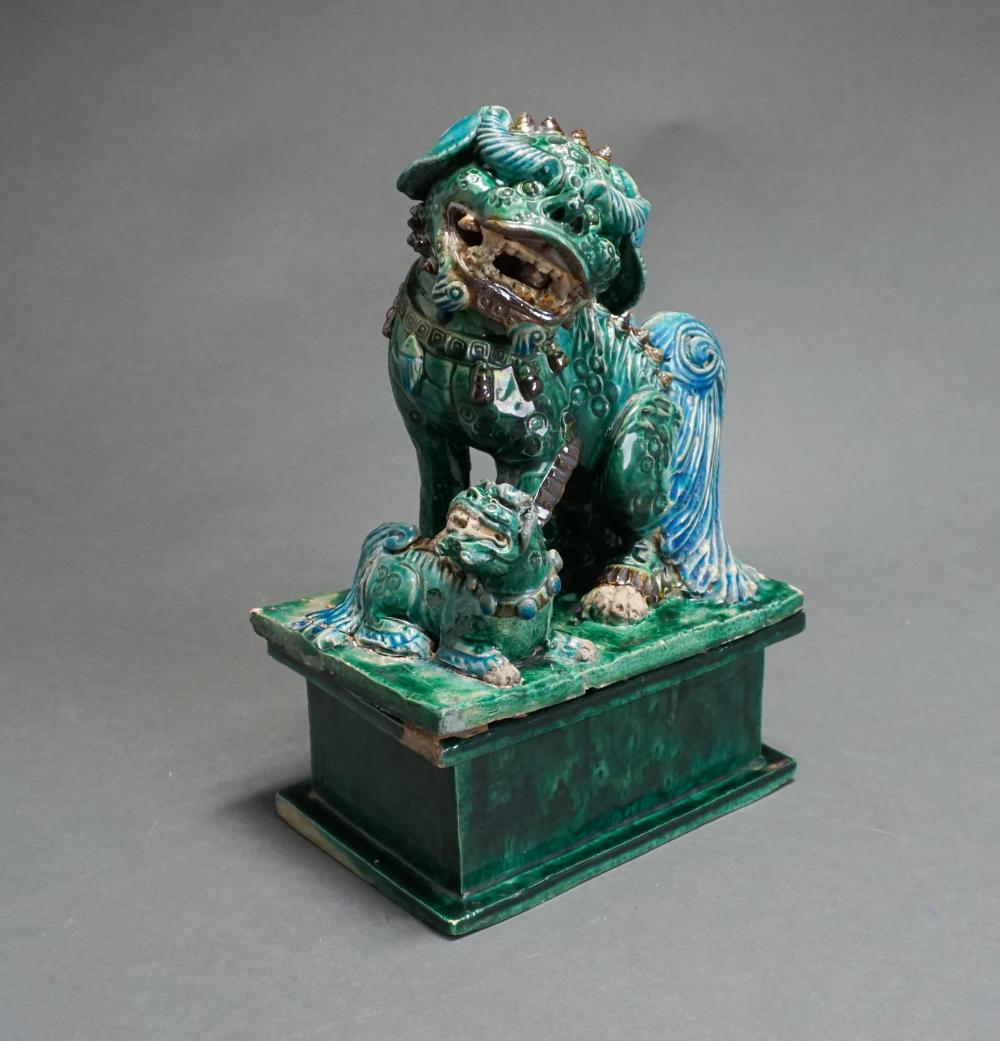 CHINESE SANCAI GLAZED POTTERY FOO
