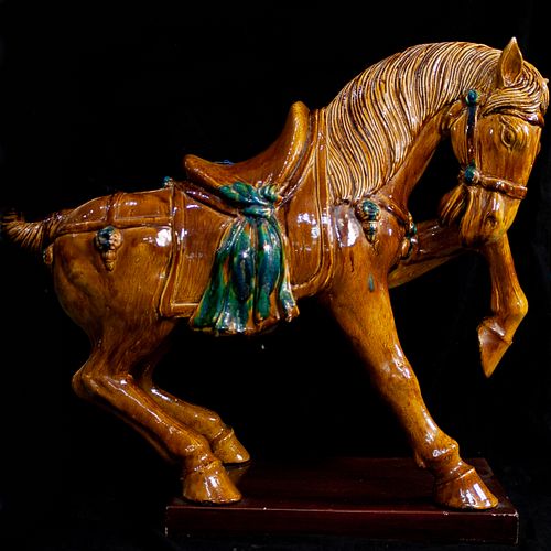 CHINESE SANCAI GLAZED TERRACOTTA