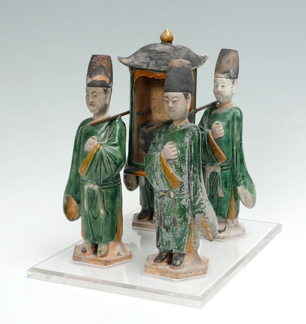 CHINESE SANCAI MING STYLE POTTERY