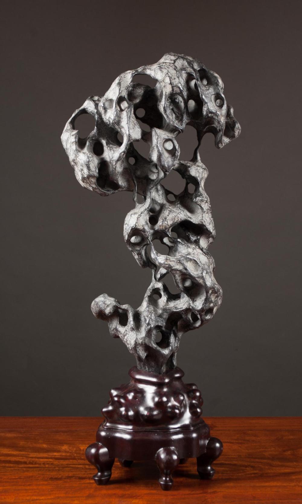 CHINESE SCHOLAR ROCK, VERTICAL